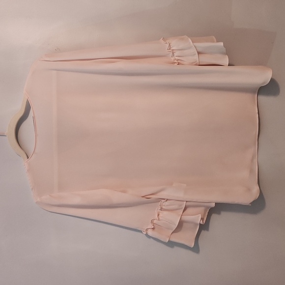 Tahari blouse - Picture 4 of 4